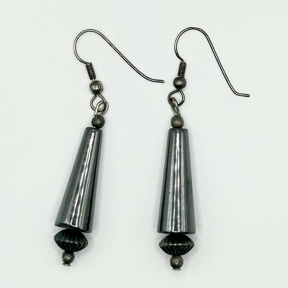 Vintage hematite dangle earrings silver-tone